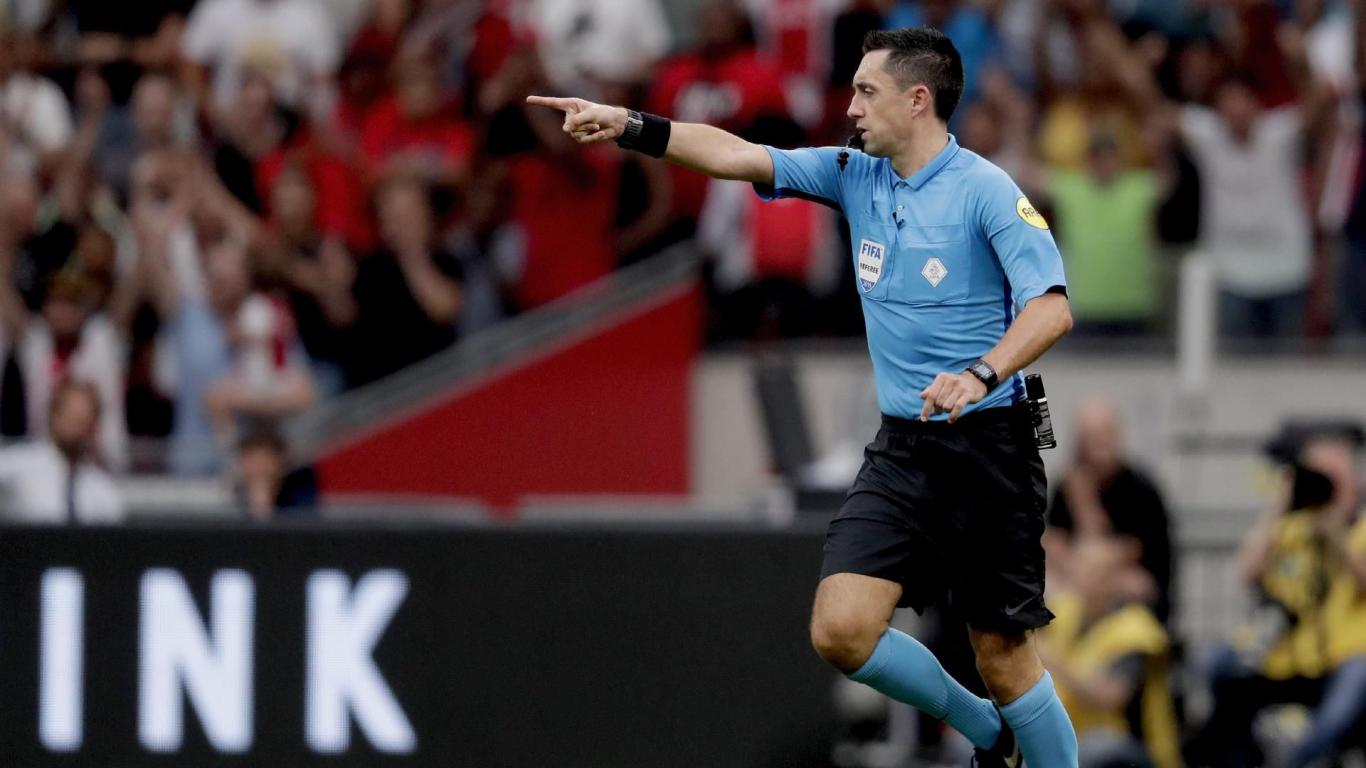 Dennis Higler heeft de leiding over AZ PSV KNVB Dennis Higler heeft de leiding over AZ PSV KNVB